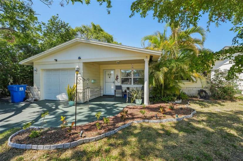 Picture of 5047 13Th Avenue N, St Petersburg FL 33710