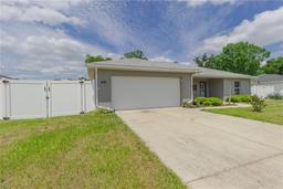 Picture of 1453 NE 161St Place, Citra, FL 32113