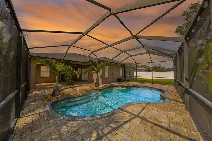 Picture of 10916 Dunscore Cottage Way, Wimauma FL 33598