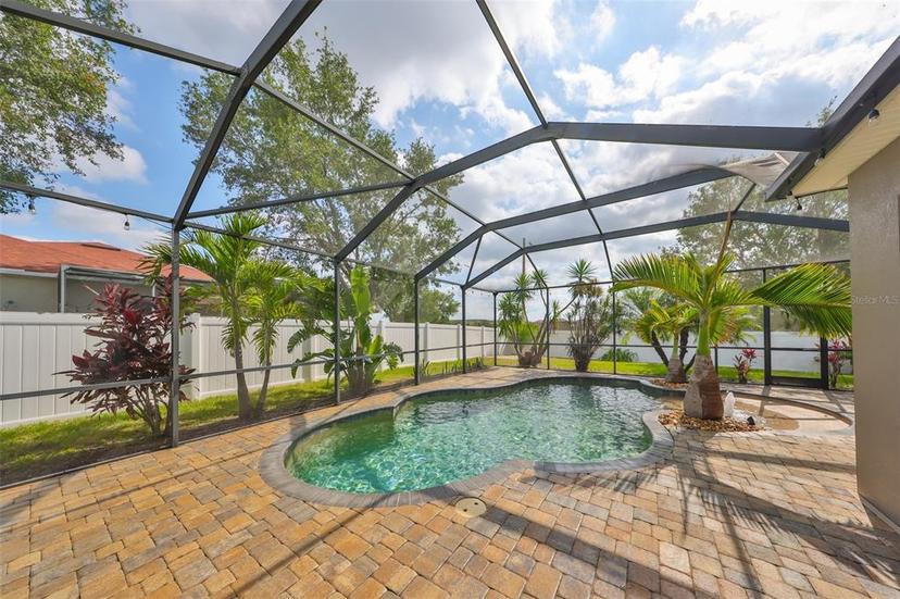 Picture of 10916 Dunscore Cottage Way, Wimauma FL 33598