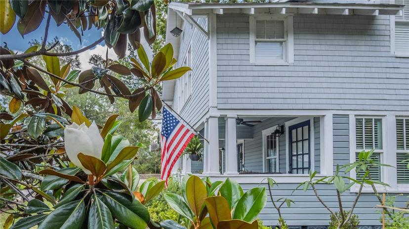 Picture of 908 N Tremain Street, Mount Dora FL 32757