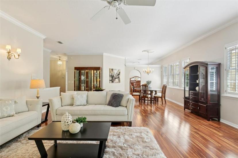 Picture of 15324 Sherwood Forest Drive, Tampa FL 33647