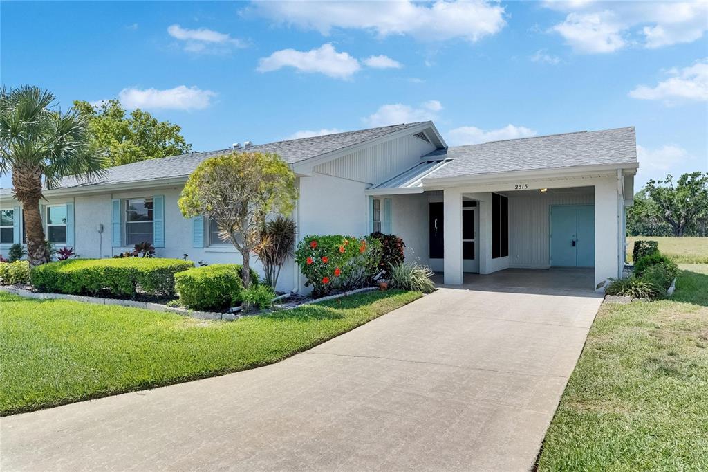 Picture of 2313 Grenoble Place Unit 2313, Sun City Center, FL 33573