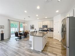 Picture of 865 Bay Bridge Circle, Apopka, FL 32703