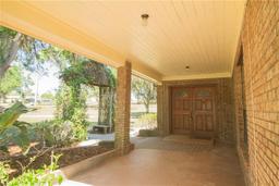 Picture of 2112 Robie Avenue, Mount Dora, FL 32757