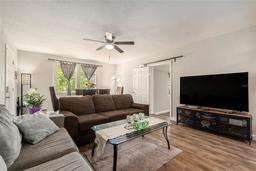 Picture of 3006 E Henry Avenue, Tampa, FL 33610