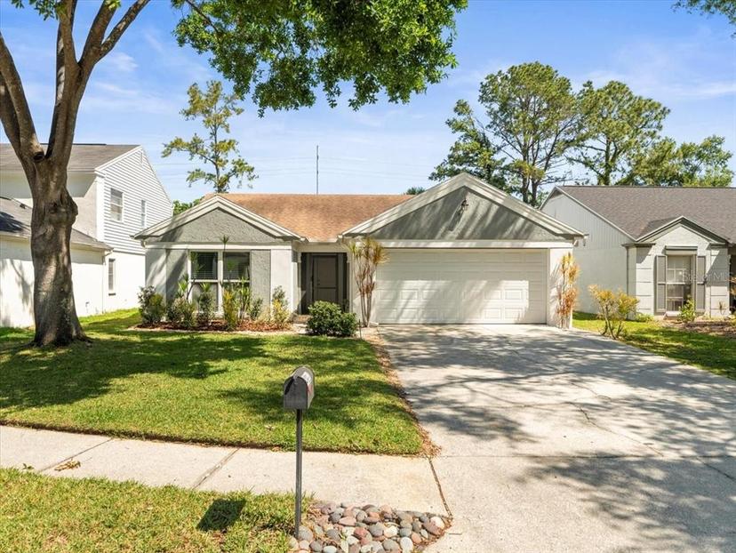 Picture of 4922 Cypress Trace Drive, Tampa FL 33624