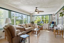 Picture of 101 S Lucille Street, Beverly Hills, FL 34465