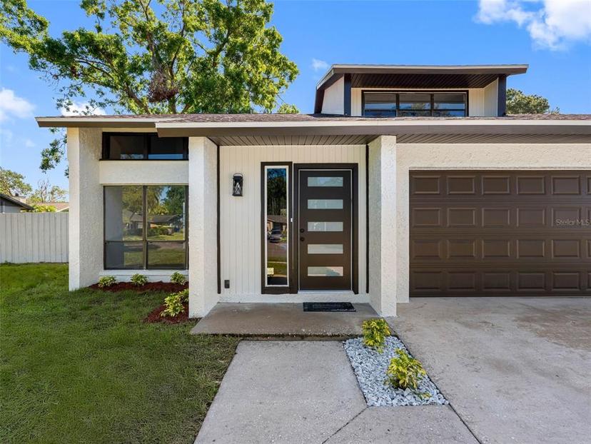 Picture of 15307 Summerwind Drive, Tampa FL 33624