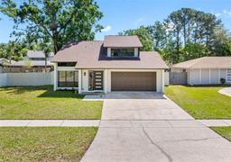 Picture of 15307 Summerwind Drive, Tampa, FL 33624