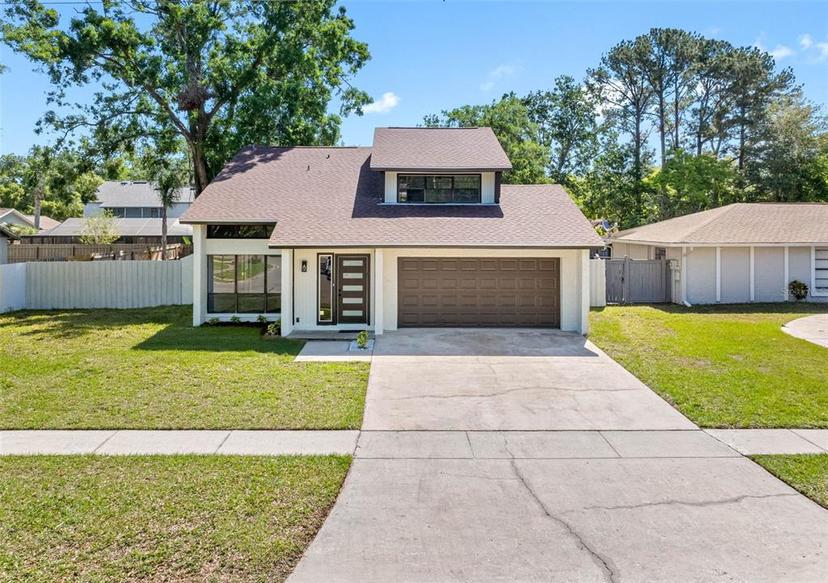Picture of 15307 Summerwind Drive, Tampa FL 33624