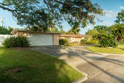 Picture of 631 Luzon Avenue, Tampa, FL 33606