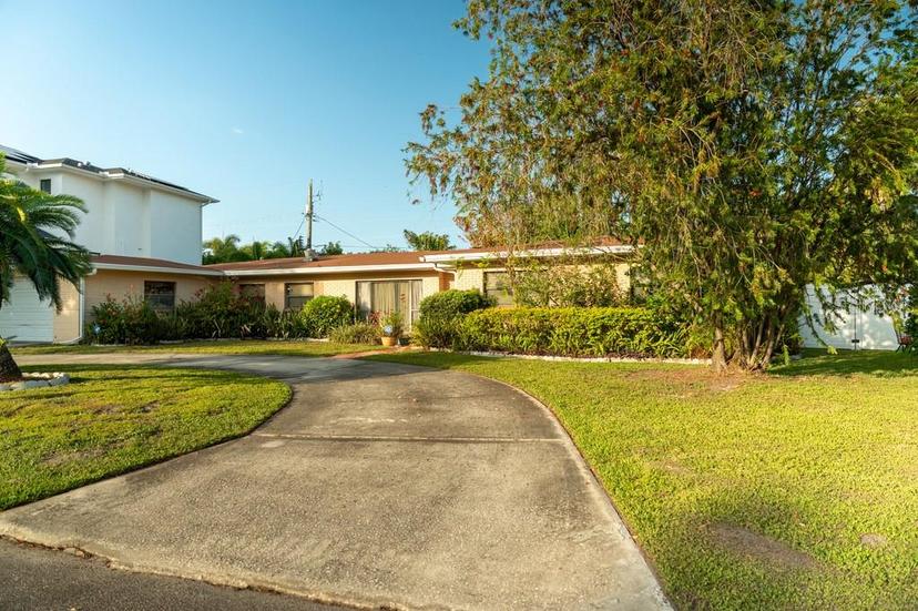 Picture of 631 Luzon Avenue, Tampa FL 33606