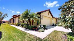 Picture of 334 Mystic Falls Drive, Apollo Beach, FL 33572