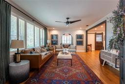Picture of 2430 7Th Avenue N, St Petersburg, FL 33713