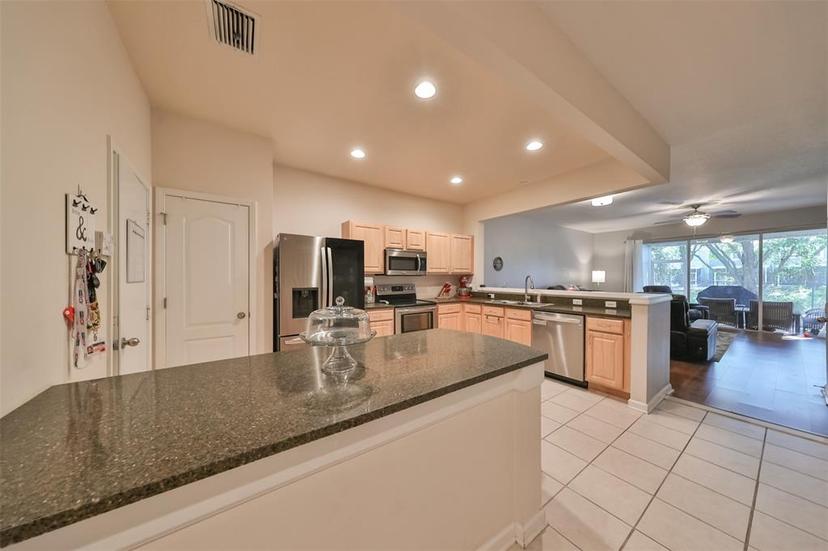 Picture of 4916 Chatham Gate Drive, Riverview FL 33578