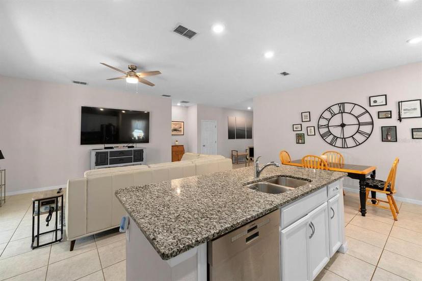 Picture of 32648 Coldwater Creek Loop, Wesley Chapel FL 33545
