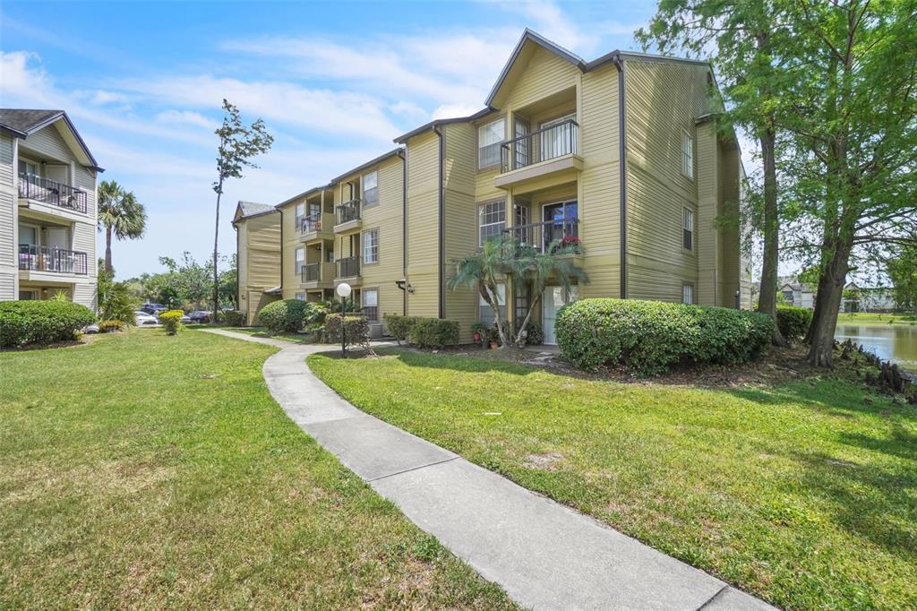 Picture of 1908 Lake Atriums Circle Unit 3, Orlando, FL 32839