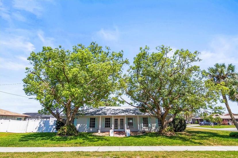 Picture of 2961 Valencia Road, Venice FL 34293