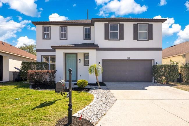 Picture of 227 Sand Ridge Drive, Davenport, FL 33896