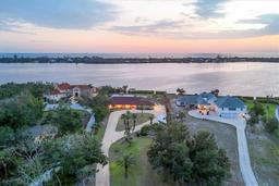 Picture of 1275 Bayshore Drive, Englewood, FL 34223