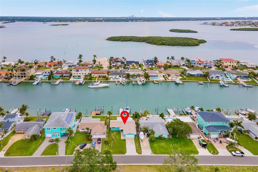 Picture of 525 Lillian Drive, Madeira Beach, FL 33708