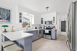 Picture of 525 Lillian Drive, Madeira Beach, FL 33708