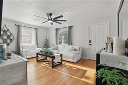 Picture of 24 W King Street, Orlando, FL 32804