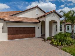 Picture of 5329 Windy Grove Drive, Wimauma, FL 33598