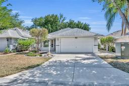 Picture of 5614 King James Avenue, Leesburg, FL 34748