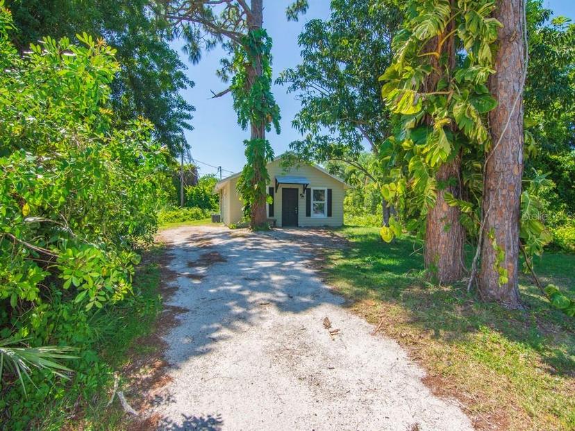 Picture of 1325 17Th Court Sw, Vero Beach FL 32962