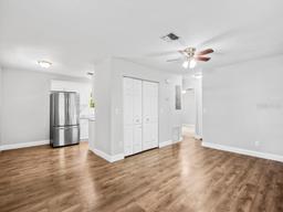 Picture of 1325 17Th Court Sw, Vero Beach, FL 32962