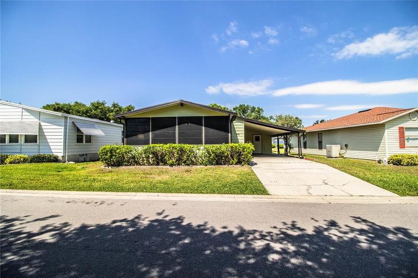 Picture of 4963 Colonnades Club Boulevard, Lakeland FL 33811