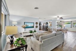 Picture of 6125 37Th Avenue N, St Petersburg, FL 33710
