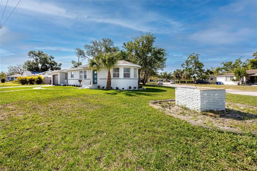 Picture of 3910 1St Avenue S, St Petersburg FL 33711