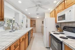 Picture of 1621 Overbrook Road, Englewood, FL 34223