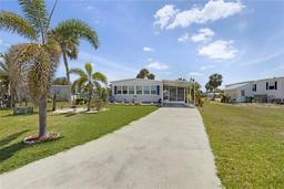 Picture of 3305 Blue Jay Lane, Englewood, FL 34224