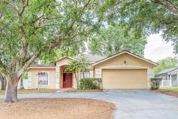 Picture of 225 Loma Del Sol Drive, Davenport, FL 33896