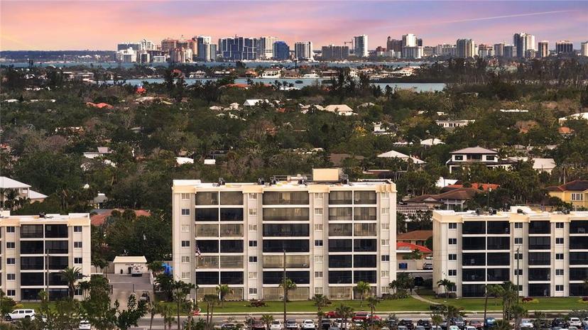 Picture of 777 Beach Road Unit 1B, Sarasota FL 34242