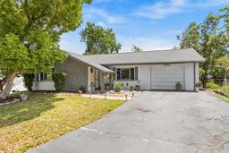 Picture of 7714 Bayleaf Drive, Hudson, FL 34667