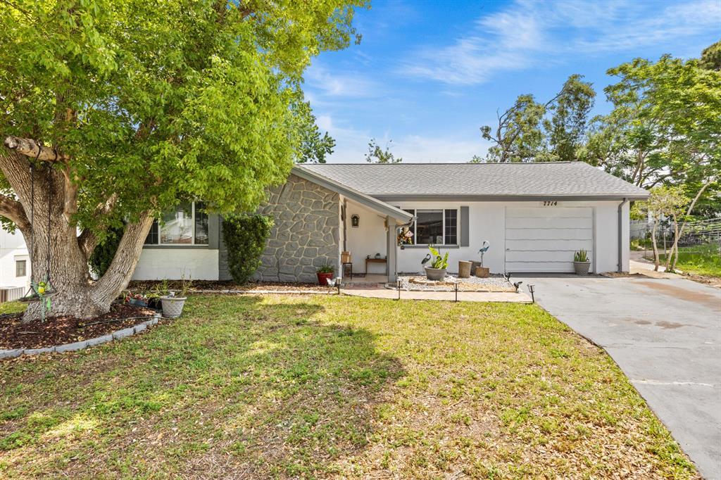 Picture of 7714 Bayleaf Drive, Hudson, FL 34667