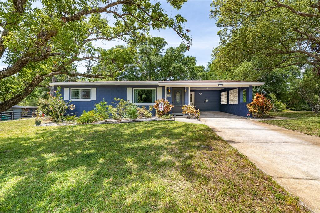Picture of 220 Buena Vista Street, Debary, FL 32713