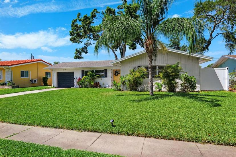 Picture of 1648 Arbor Drive, Clearwater FL 33756