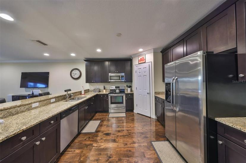 Picture of 6822 Kissimmee Street Unit 8-B, Tampa FL 33616