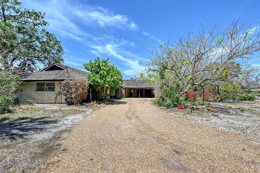 Picture of 5502 Shadow Lawn Drive, Sarasota FL 34242