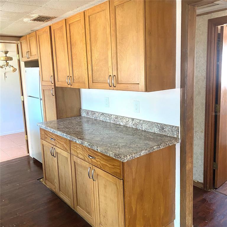 Picture of 311 E Bridgers Avenue, Auburndale FL 33823