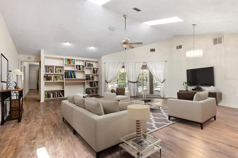 Picture of 5396 W Pine Ridge Boulevard, Beverly Hills FL 34465