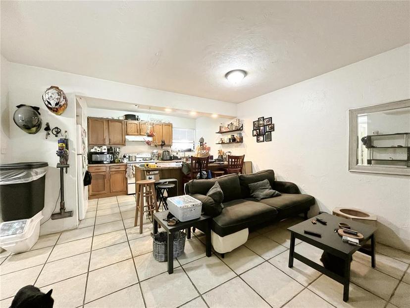 Picture of 2811 SW Archer Road Unit M105, Gainesville FL 32608