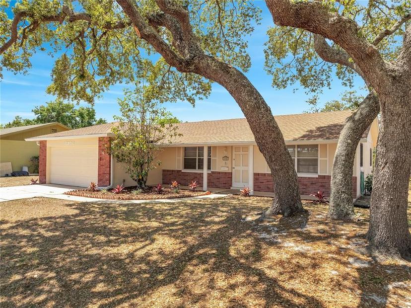 Picture of 3706 Londonderry Boulevard, Orlando FL 32808