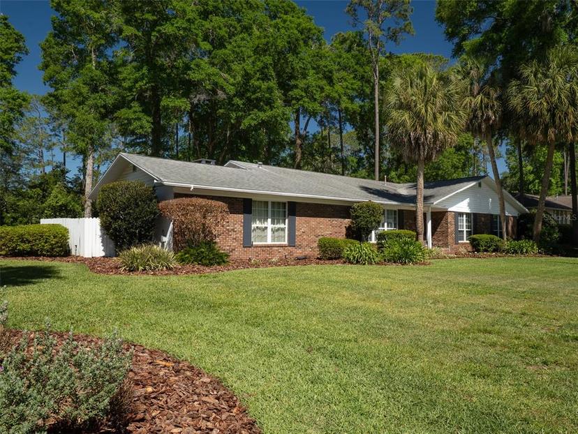 Picture of 2110 NW 20Th Terrace, Gainesville FL 32605